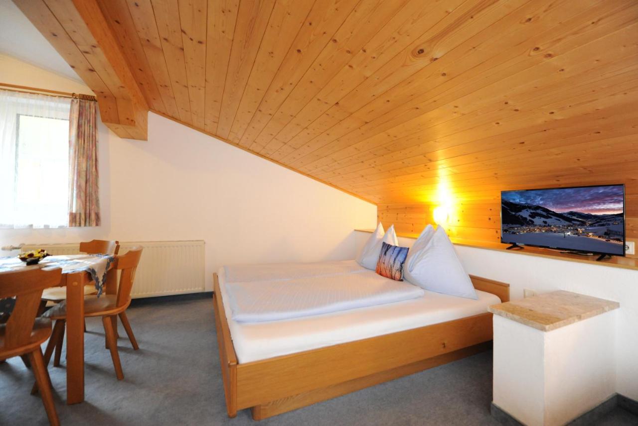 Gaestehaus Standardhaus Saalbach-Hinterglemm Eksteriør bilde